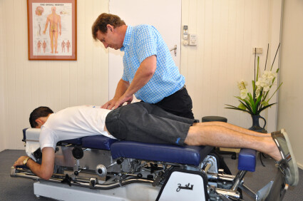 Townsville-sciatica-chiropractor-treatment